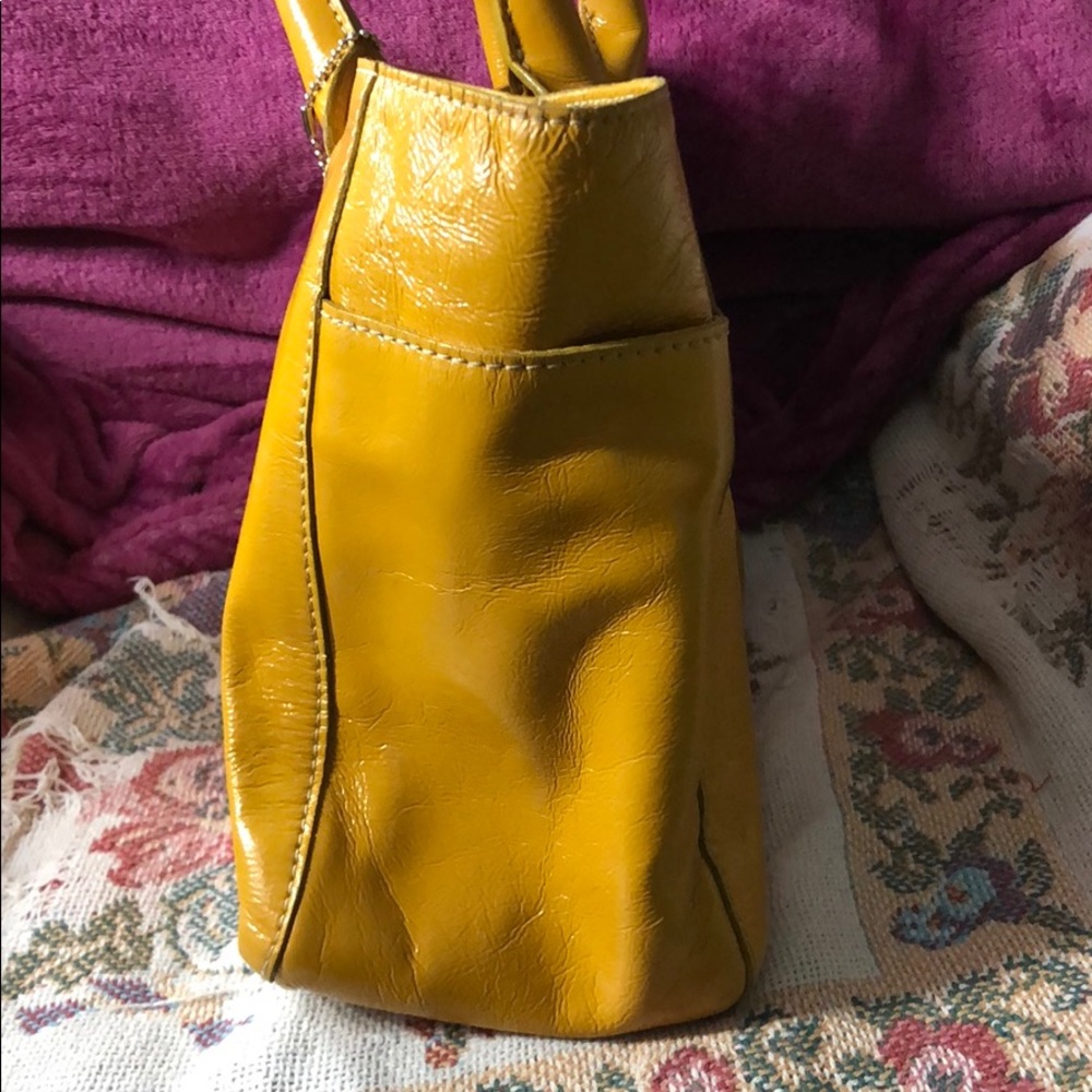 Purse - Picture 2 of 5